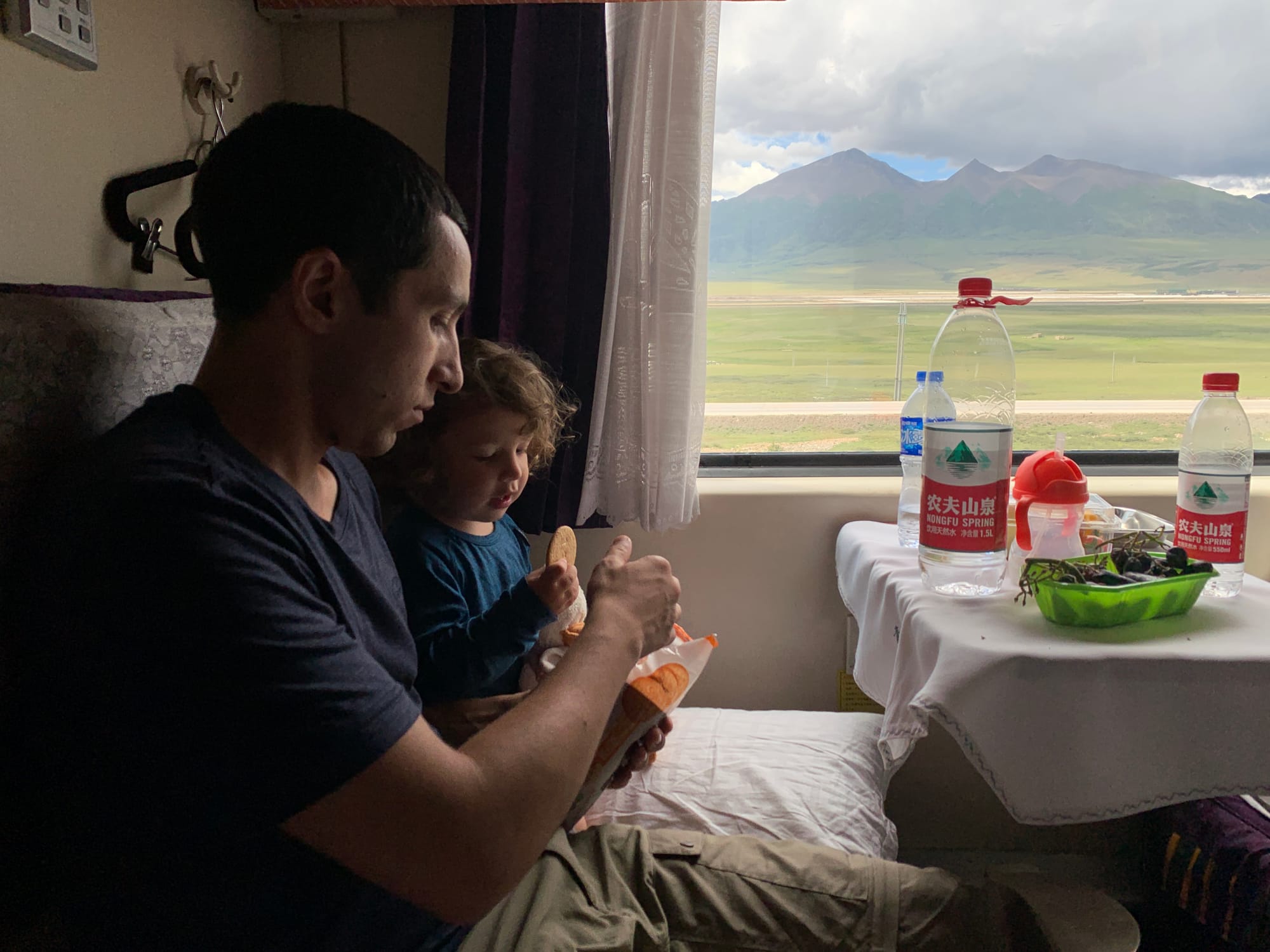 On the train to Tibet - Qinghai-Tibet railway